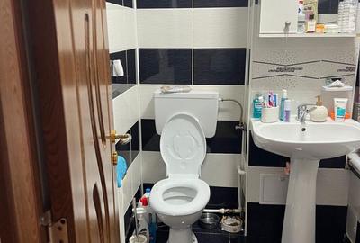 Apartament cu 2 camere decomandat în Uiești - 3
