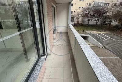 Spațiu comercial, de 47 mp, în Central - 3