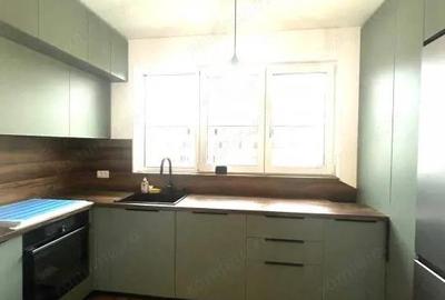 Apartament cu 3 camere decomandat în Central - 4