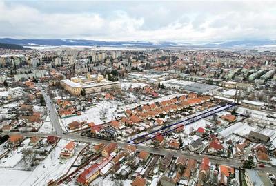 Teren Construcții intravilan de 2174 mp, în Lenin - 4