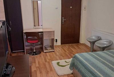 Apartament cu 2 camere în Podu Roș - 1