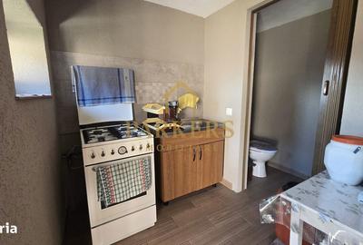 Casă cu 3 camere cu Teren 1000 Mp în Mândra - 1