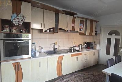 Casă cu Teren 954 Mp în Calea Moldovei - 10