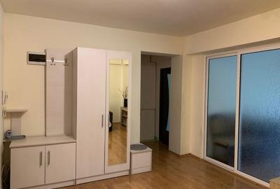 Apartament cu 3 camere decomandat în Central - 4