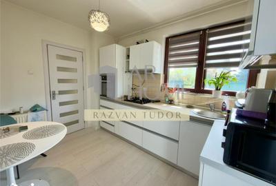 Casă cu 4 camere cu Teren 204 Mp în Blejoi - 8