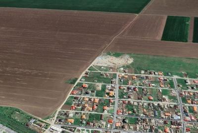 Teren de 600 mp, în 23 August