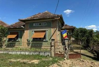 Casă cu 4 camere cu Teren 700 Mp în Hodișa - 6