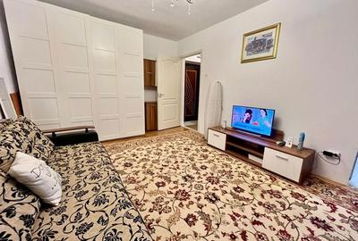 Garsoniera 3 minute Metrou Titan Garsoniera 3 minute Metrou Titan - 1