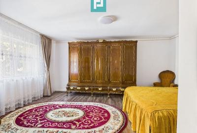 Casă cu 3 camere, anexe  locație Premium în Pecica - 11