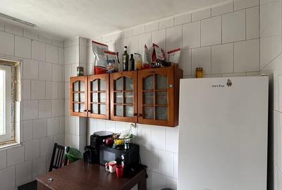 Apartament cu 2 camere semidecomandat în Berceni - 3