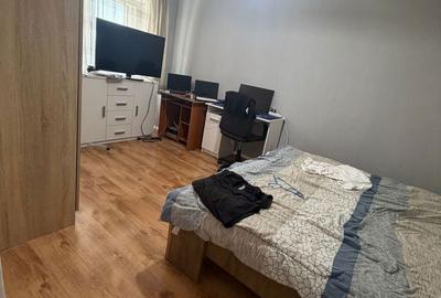 Apartament cu 2 camere decomandat în 9 Mai - 8