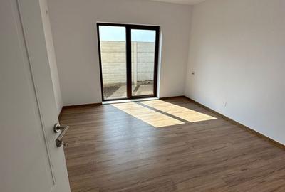 Casă cu 3 camere cu Teren 380 Mp în Drumul Taberei - 5