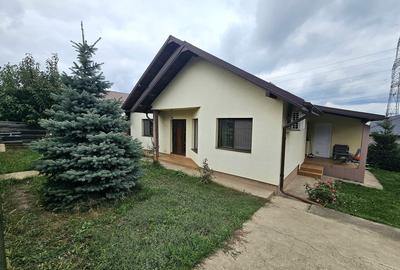 Casa cocheta cu 2 dormitoare, ansamblu rezidential, zona Horpaz - 14