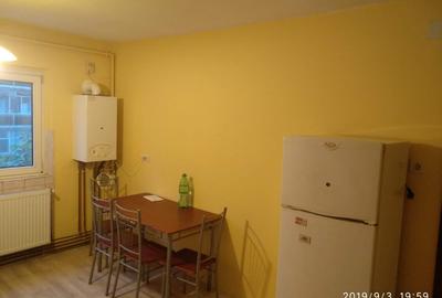 !! 2 Camere..confort 1 ...etaj intermediar...Str Ana Ipatescu - 7