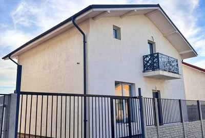 Casă cu 4 camere în Vârteju
