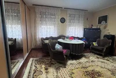 Casa zona centrala 300mp, 700mp teren, Radauti - 2