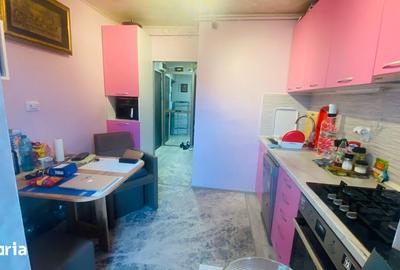 Apartament cu 3 camere decomandat în Dacia - 14