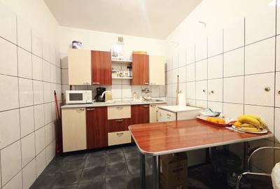 Spațiu comercial, de 200 mp, în Micro 17 - 7