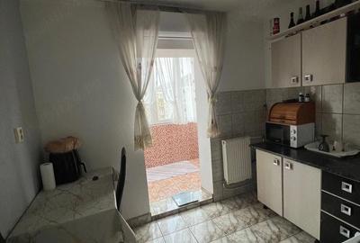 Apartament cu 2 camere decomandat în Central - 4