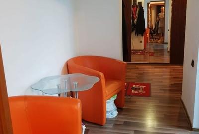 Apartament cu 3 camere semidecomandat în Colentina - 6