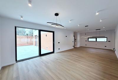 Casă individuală cu 5 camere cu Canalizare în Lipovei - 1