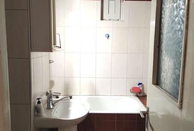 Apartament cu 3 camere decomandat în Sud - 2