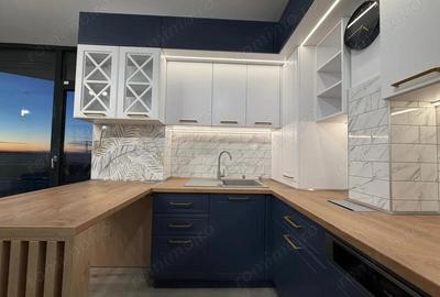 Apartament cu 3 camere în Torontalului