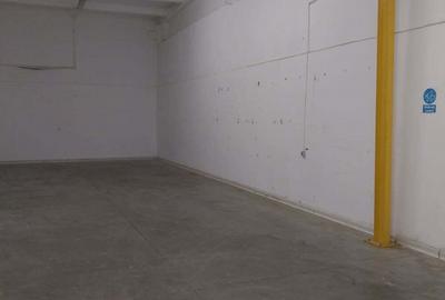 Spațiu comercial, de 2,000 mp, în Central - 7