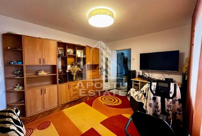 Apartament cu 3 camere semidecomandat, mobilat în Gheorghe Lazăr - 1