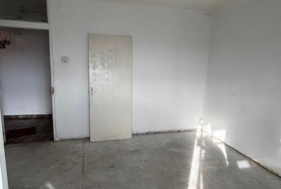 Apartament cu 3 camere decomandat în Brâncoveanu - 16