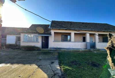 Casă cu 4 camere în Central - 6