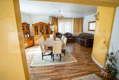 Casa de inchiriat, 3 camere, 180 mp, zona-ultracentrala - 24