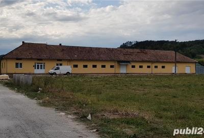 Spațiu comercial, de 600 mp, în Rișca - 1
