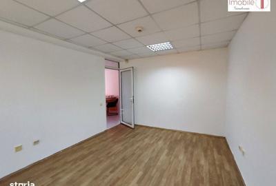 Spațiu comercial, de 40 mp, în Plopilor - 3