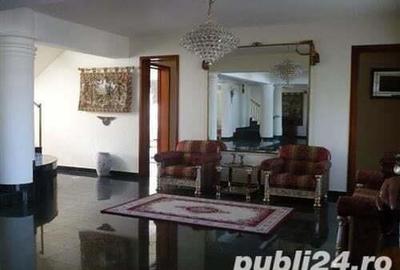 Casă cu 20 camere cu Garaj în Izvorani - 1