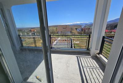 Vila Moderna cu 4 camere si 600 mp de curte, in Tocile - 9