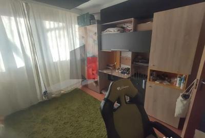 Apartament cu 2 camere decomandat în Giurgiului - 13