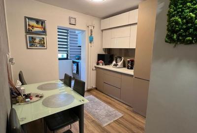 Apartament cu 3 camere decomandat în Rogerius - 3
