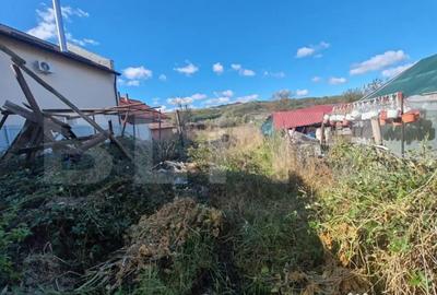 Casă cu 3 camere cu Teren 2600 Mp în Bălan - 6