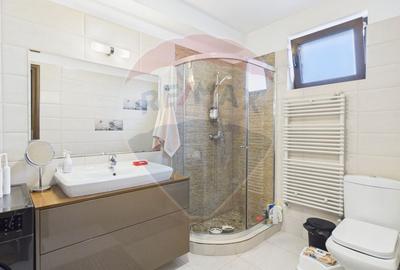 Casă cu 5 camere cu Teren 500 Mp în Central - 6