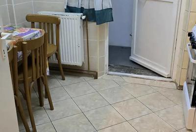 Ieftin, Inchiriez Apartament 2 camere decomandat- Calea Dumbravii-Siretului.Pret 300 euro luna+garan - 1