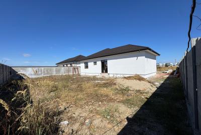 Casă cu 4 camere cu Teren 500 Mp în Domnești - 6