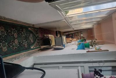 Apartament cu 3 camere decomandat în Costin Georgian - 2