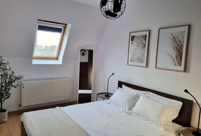 Apartament cu 2 camere semidecomandat, mobilat în Aradului