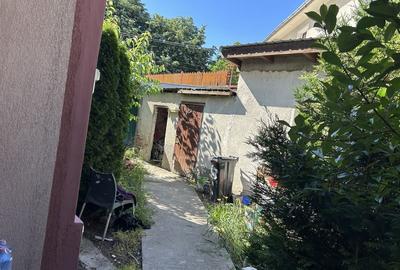 Casă cu 3 camere în Central - 8