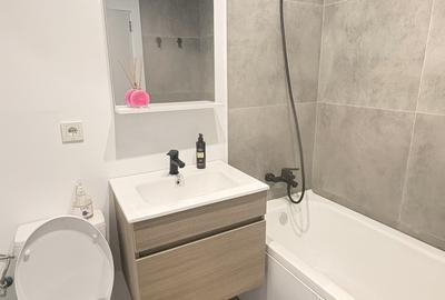 Garsonieră decomandată în Central - 8