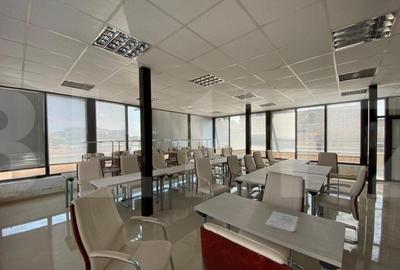 Spațiu comercial, de 753 mp, în Central - 23