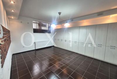 Birou, de 43 mp, în Central - 1