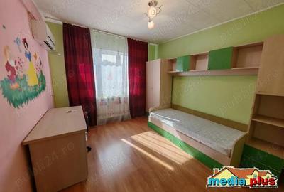 Apartament cu 3 camere decomandat în Mazepa 1 - 3