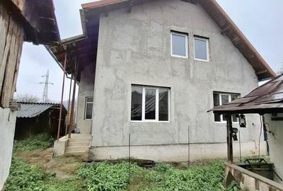 Casă cu 3 camere cu Teren 565 Mp în Goranu - 18